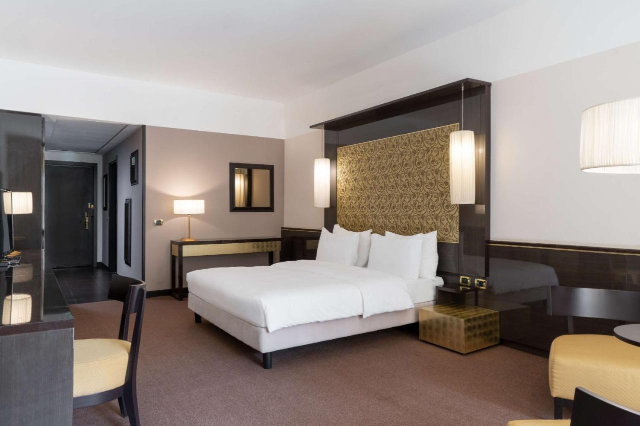 Radisson Blu Hotel NʼDjamena Kültér fotó