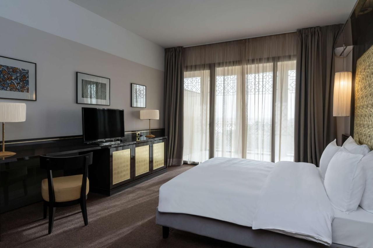 Radisson Blu Hotel NʼDjamena Kültér fotó